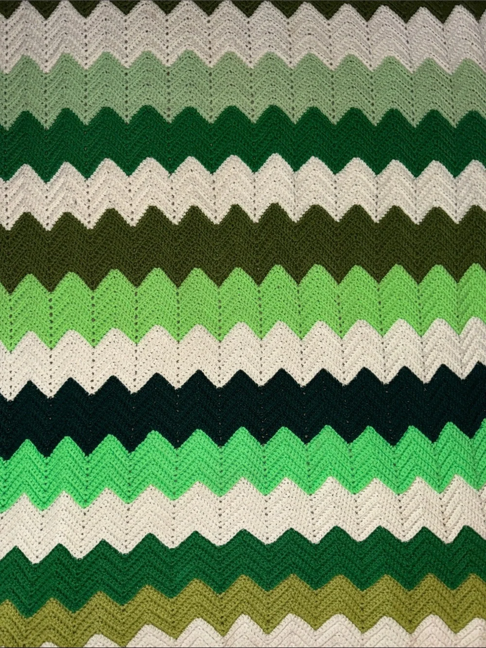 Vintage Handmade Crochet Chevron Afghan Blanket – Green & White